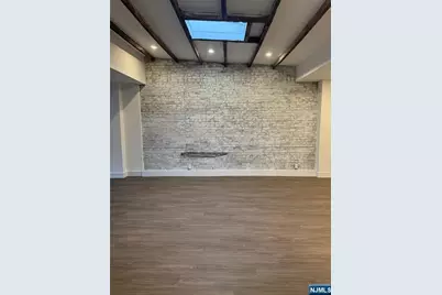 7 Ridgewood Avenue 3rd Floor #3rd Floor, Ridgewood, NJ 07450 - Photo 6