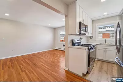 476 Joralemon, Belleville, NJ 07109 - Photo 2