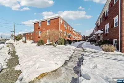 476 Joralemon, Belleville, NJ 07109 - Photo 6