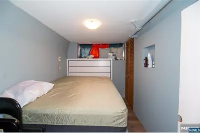 912 87th Street, North Bergen, NJ 07047 - Photo 18