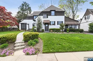 869 Ridgewood Rd, Millburn, NJ 07041 - Photo 1