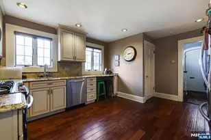 869 Ridgewood Rd, Millburn, NJ 07041 - Photo 8