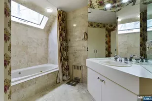 869 Ridgewood Rd, Millburn, NJ 07041 - Photo 20