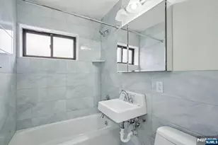 3060 Edwin Ave 4C, Fort Lee, NJ 07024 - Photo 16