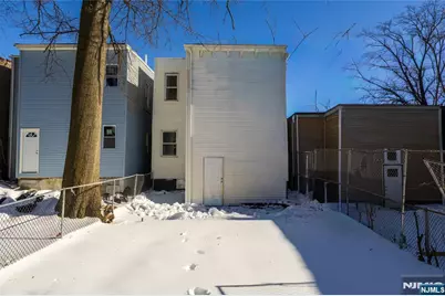 491 S 17th Street, Newark, NJ 07103 - Photo 18