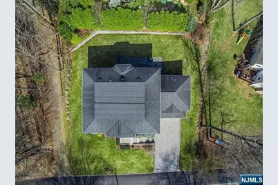 57 Merrifield Way, Cresskill, NJ 07626 - Photo 2