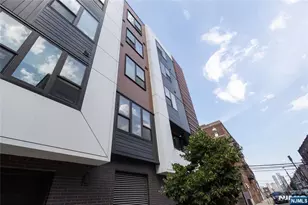 6401 Park Ave 401, West New York, NJ 07093 - Photo 2