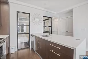 6401 Park Ave 401, West New York, NJ 07093 - Photo 8