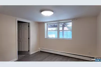 482 Morningside Avenue B #B, Fairview, NJ 07022 - Photo 10