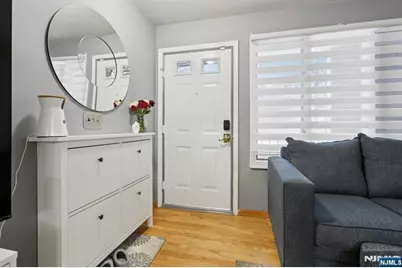 25 Willow Wood Square 25 #25, East Rutherford, NJ 07073 - Photo 6