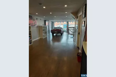 422 Anderson Avenue, Cliffside Park, NJ 07010 - Photo 10