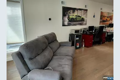 422 Anderson Avenue, Cliffside Park, NJ 07010 - Photo 16