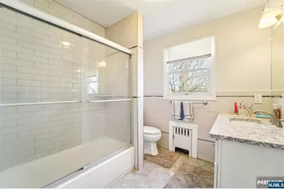 359 Bogert Bogert, Ridgewood, NJ 07450 - Photo 12