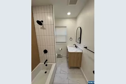 904 Kilsyth Road 1 #1, Elizabeth, NJ 07208 - Photo 10