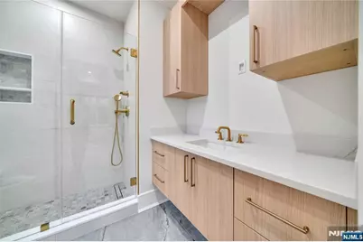 7 Central Avenue, Demarest, NJ 07627 - Photo 36