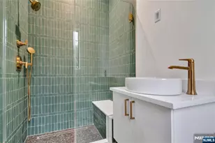 7 Central Ave, Demarest, NJ 07627 - Photo 46