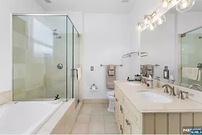 277 Grand Street 211 #211, Jersey City, NJ 07302 - Photo 10