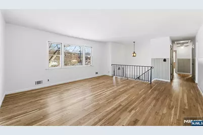 6 Brookside Avenue, Hackettstown, NJ 07840 - Photo 4