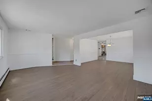 2413 Hammett Ave, Fort Lee, NJ 07024 - Photo 8