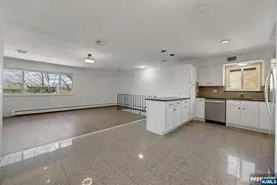 2413 Hammett Ave, Fort Lee, NJ 07024 - Photo 12