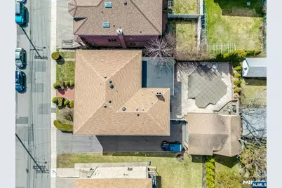 2413 Hammett Avenue, Fort Lee, NJ 07024 - Photo 4