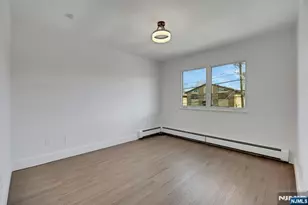 2413 Hammett Ave, Fort Lee, NJ 07024 - Photo 28