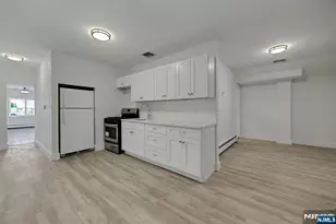 2413 Hammett Ave, Fort Lee, NJ 07024 - Photo 26