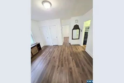 655 Marin Avenue, Lyndhurst Township, NJ 07071 - Photo 14