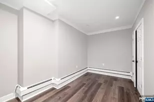 475 Cedar Ln, Paramus, NJ 07652 - Photo 24