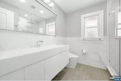 475 Cedar Lane, Paramus, NJ 07652 - Photo 10