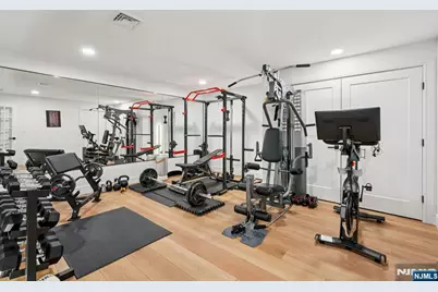 388 Freemans Lane, Franklin Lakes, NJ 07417 - Photo 42