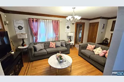 213-215 Vernon Avenue, Paterson, NJ 07503 - Photo 6