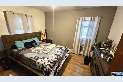 213-215 Vernon Avenue, Paterson, NJ 07503 - Photo 16