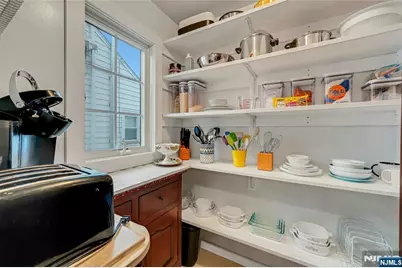 101 Schuyler Avenue, Pompton Lakes, NJ 07442 - Photo 10