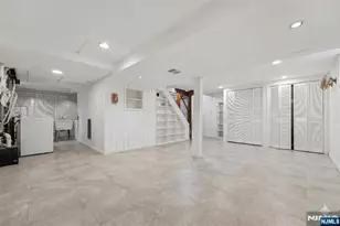 52 Knickerbocker Rd, Demarest, NJ 07627 - Photo 10