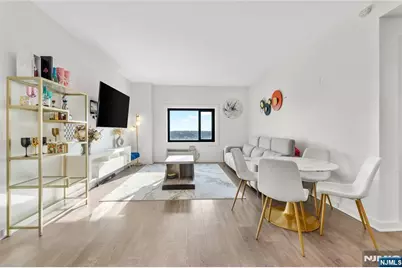 1 Carriage City Plaza 904 #904, Rahway, NJ 07065 - Photo 8