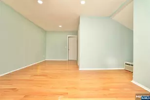 81 Berkeley Ave, Bloomfield, NJ 07003 - Photo 34