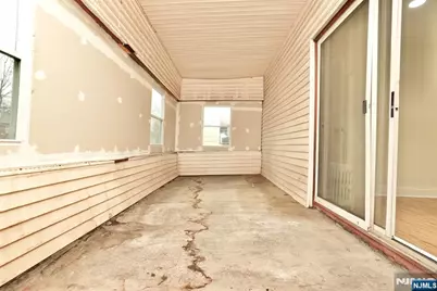 81 Berkeley Avenue, Bloomfield, NJ 07003 - Photo 30