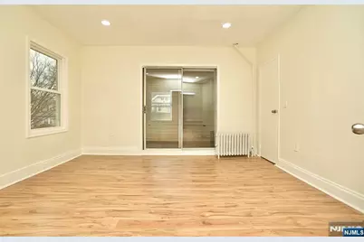 81 Berkeley Avenue, Bloomfield, NJ 07003 - Photo 20