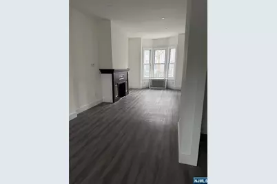 101 Garside Street, Newark, NJ 07104 - Photo 2