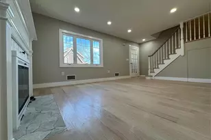 8 Dohrman Ave, Teaneck Township, NJ 07666 - Photo 2