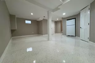 8 Dohrman Ave, Teaneck Township, NJ 07666 - Photo 18