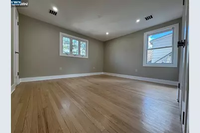 8 Dohrman Avenue, Teaneck Township, NJ 07666 - Photo 14