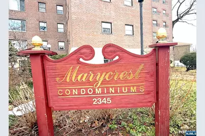 2345 Linwood Avenue 4B #4B, Fort Lee, NJ 07024 - Photo 2