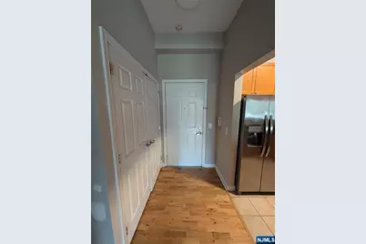 333 Willow Street 202 #202, Teaneck Township, NJ 07666 - Photo 16