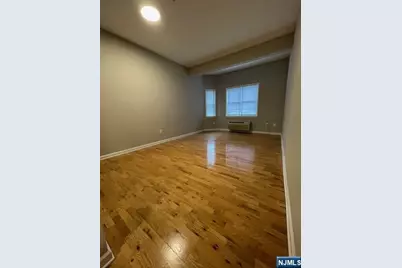 333 Willow Street 202 #202, Teaneck Township, NJ 07666 - Photo 12