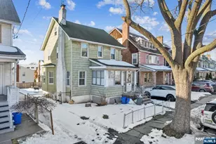 96-98 Beaumont Pl, Newark, NJ 07104 - Photo 24