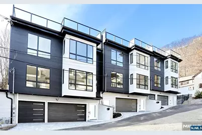 1456 River Road, Edgewater, NJ 07020 - Photo 1