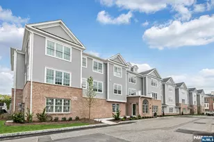 5201 Rio Vista Ln, Northvale, NJ 07647 - Photo 1