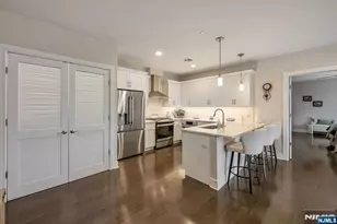 5201 Rio Vista Ln, Northvale, NJ 07647 - Photo 2